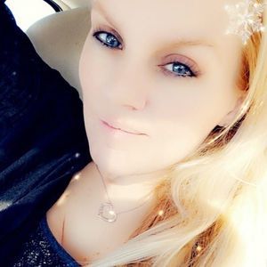 Meet your Posher, Mindy jo